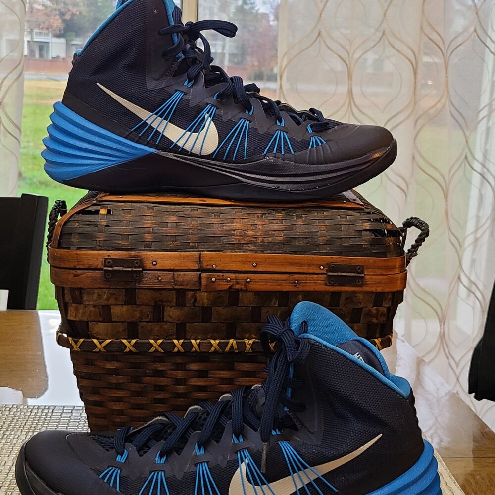 Men’s Nike Hyperdunk 2013 Royal Blue Basketball Shoes Style 584433-400 Size 11.5 - Picture 2 of 6